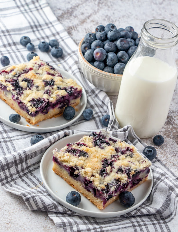These berry pie bars are a tasty dessert that's great for bake sales, spring and summer picnics, parties and of course, after dinner! Also delicious with cherries, raspberries, blackberries or strawberries!